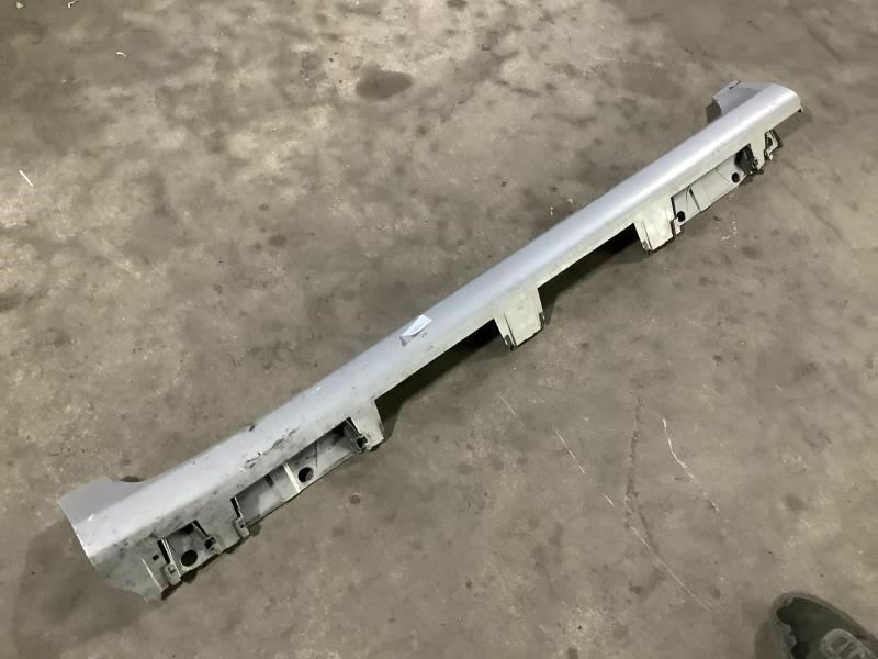 TOYOTA COROLLE LE 2009 2010 LEFT DRIVER SIDE ROCKER PANEL