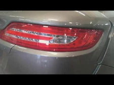 Used Right Upper Tail Light Assembly fits: 2016 Lincoln Mkc upper liftgate mount