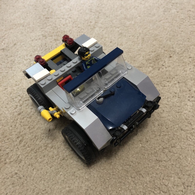 lego Jeep with mini figure