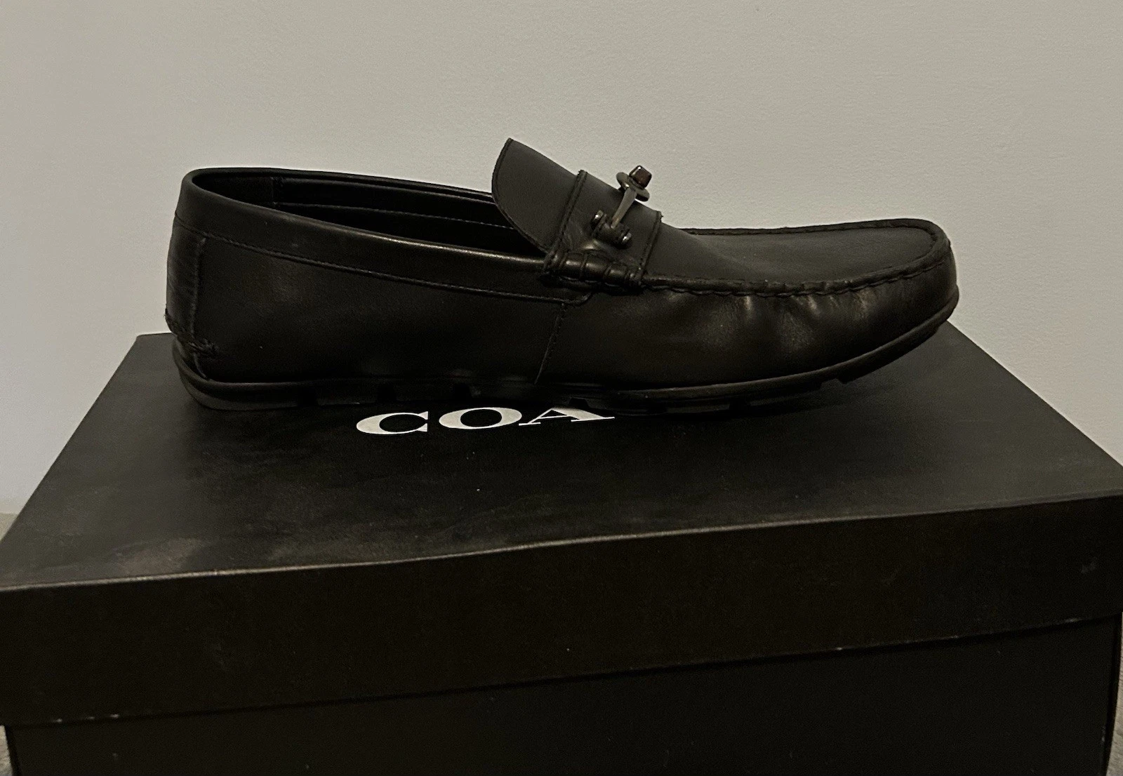 Scarpe eleganti mocassino Coach Mott Driver FG2984 in pelle nera da uomo taglia 11D usate in ottime condizioni