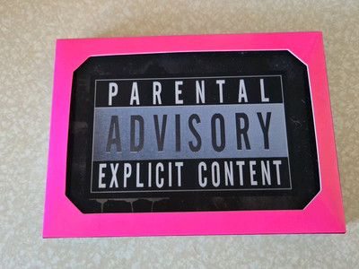 REVOLUTION I Heart Makeup Explicit Content Lidschatten Palette 