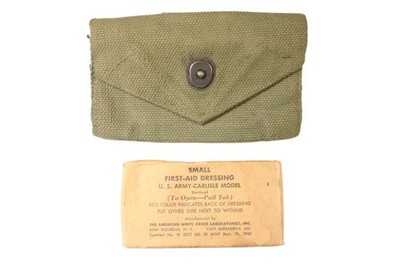 Original US WW2 M1942 First Aid Kit Pouch OD3with Carlisle Bandage