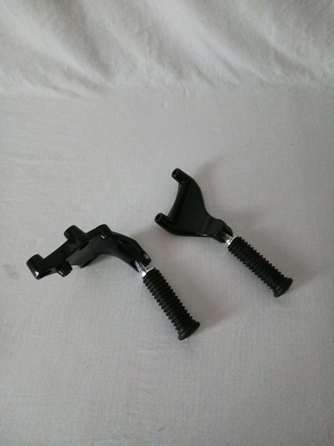 NEW OPEN BOX Harley-Davidson Black Passenger Foot Pegs & Mount Brackets ONLY - Picture 13 of 13