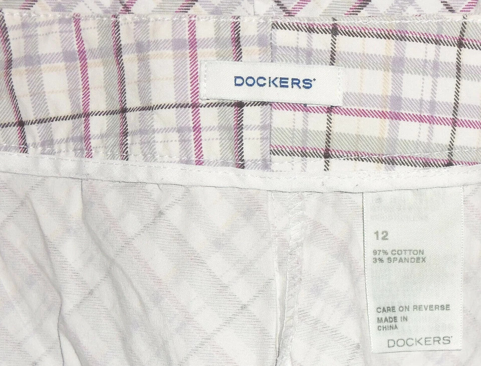 EXCELENTE SCOOTER/SKORT FEMININO DOCKERS CINZA CLARO XADREZ TAMANHO 12 - Imagem 3 de 3