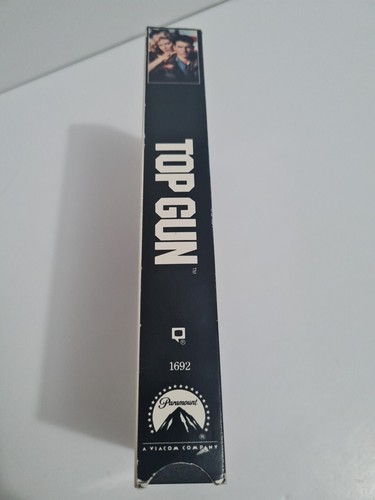 Top Gun (VHS, 1987, Paramount 75th Anniversary) Tom Cruise, Kelly McGillis - Picture 3 of 7