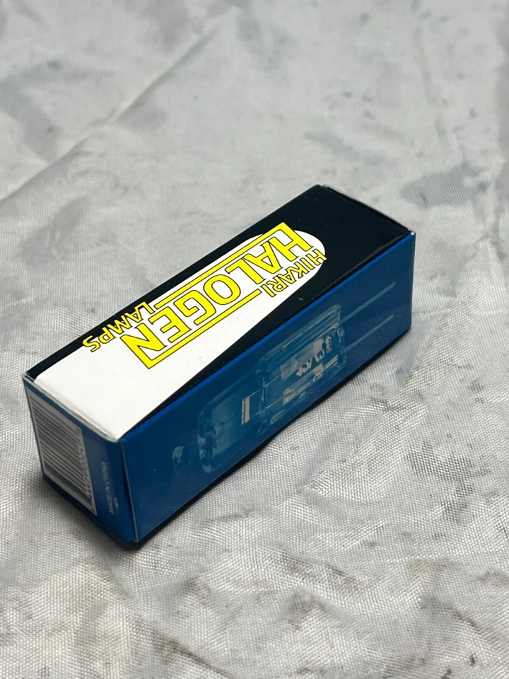 NEW IN BOX HIKARI JCD 130V 100W GY6.35 - Image 2 of 2