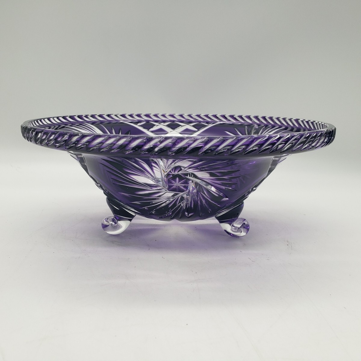 VINTAGE ROYAL PURPLE BOHEMIAN CRYSTAL CUT TO CLEAR PINWHEEL