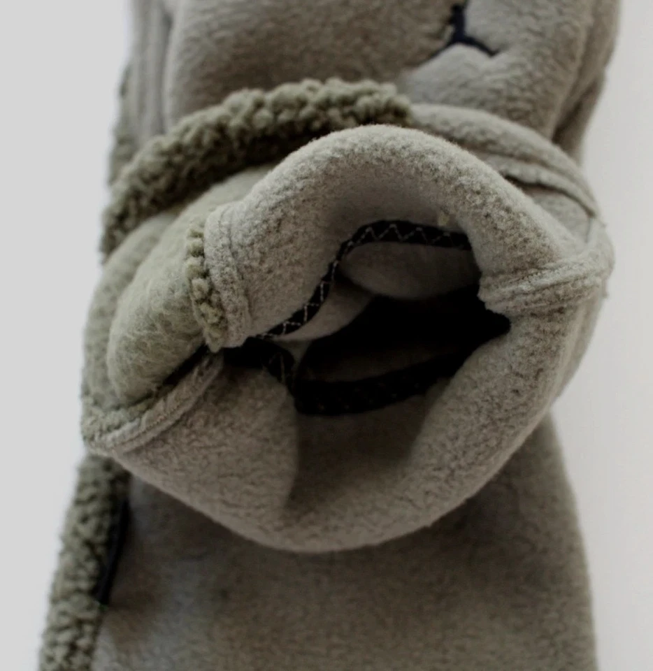 Guantes de vellón Nike Jordan para hombre grandes oliva/blanco Foto 3 de 4