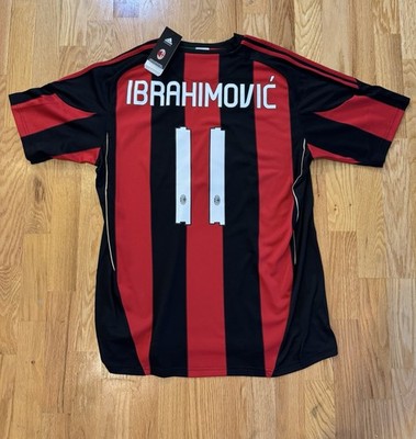 New 2010-2011 Adidas AC Milan Zlatan Ibrahimovic Kit Calcio Maglia