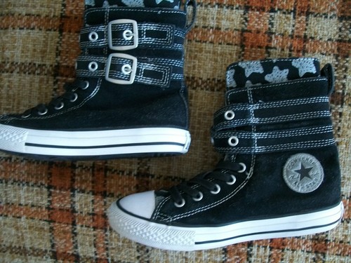 junior leather converse