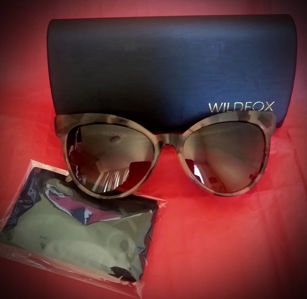 WILD FOX GORGEOUS AUTHENTIC BRAND NEW HIGHEST QUALITY LADIES SUNGLASSES image 2