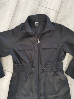 combinaison swoosh utility