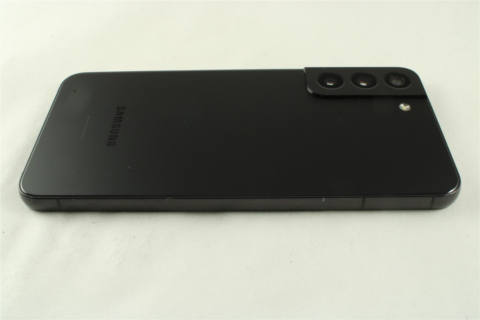 Samsung Galaxy S22+ 5G 256GB Black Unlocked AT&T TMobile Verizon