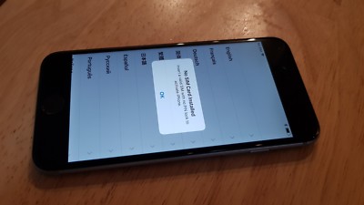 Space Grau Neuwertig iPhone 6 64GB Silber A1586 Ersatzteile oder Reparatur Teile