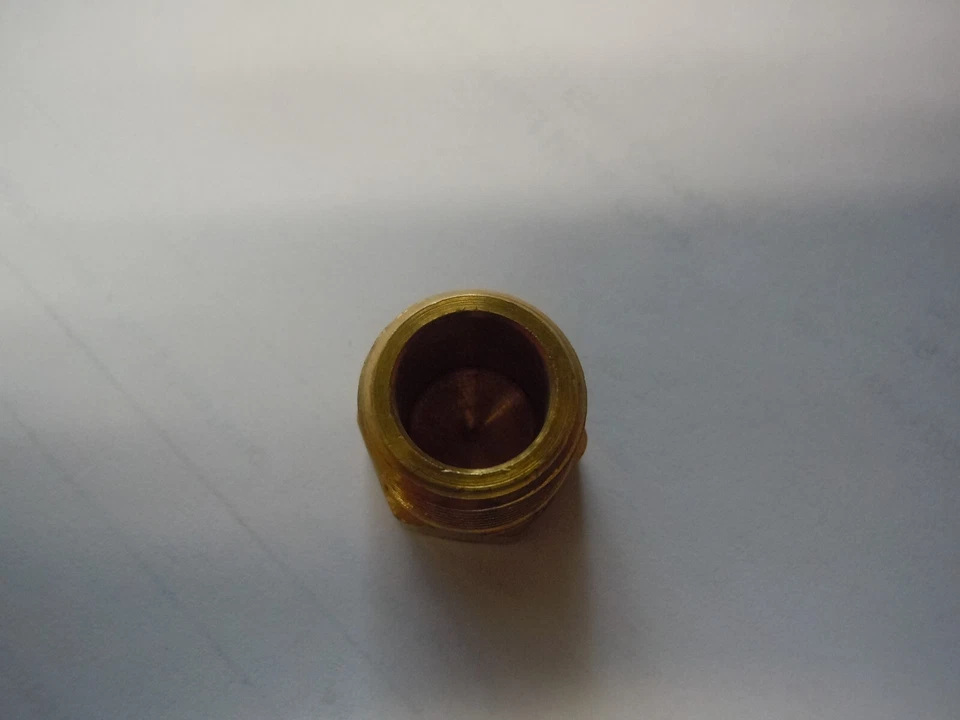 Enchufe de tubo de cabeza hexagonal 3/8 macho Npt montaje de latón cuerpo hueco con núcleo CANTIDAD 2 Foto 4 de 4