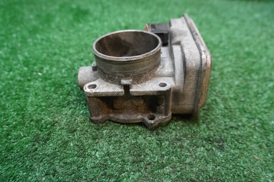 Jeep Patriot 2007 2,4 L carrocería del acelerador OEM 04891735AC Foto 4 de 4