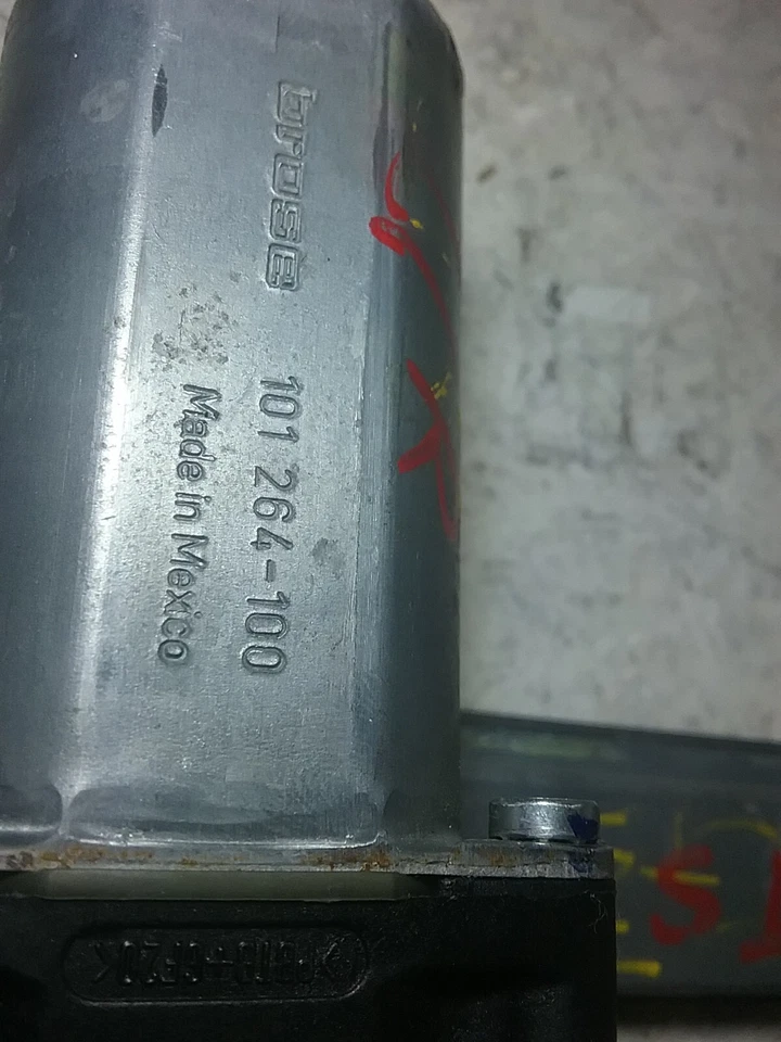 Cadillac CTS 2003-2007 regulador ventana trasera izquierda con motor 101 264-100 (M61) Foto 3 de 4