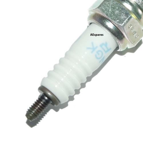 Spark Plug Use In LH RH Side For Bajaj Pulsar 200NS RS200 AS200 DOMINAR 400 - Picture 3 of 5