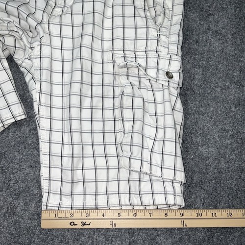 Levi’s Shorts Mens Size 29 White Check Cargo Casual - Picture 6 of 9