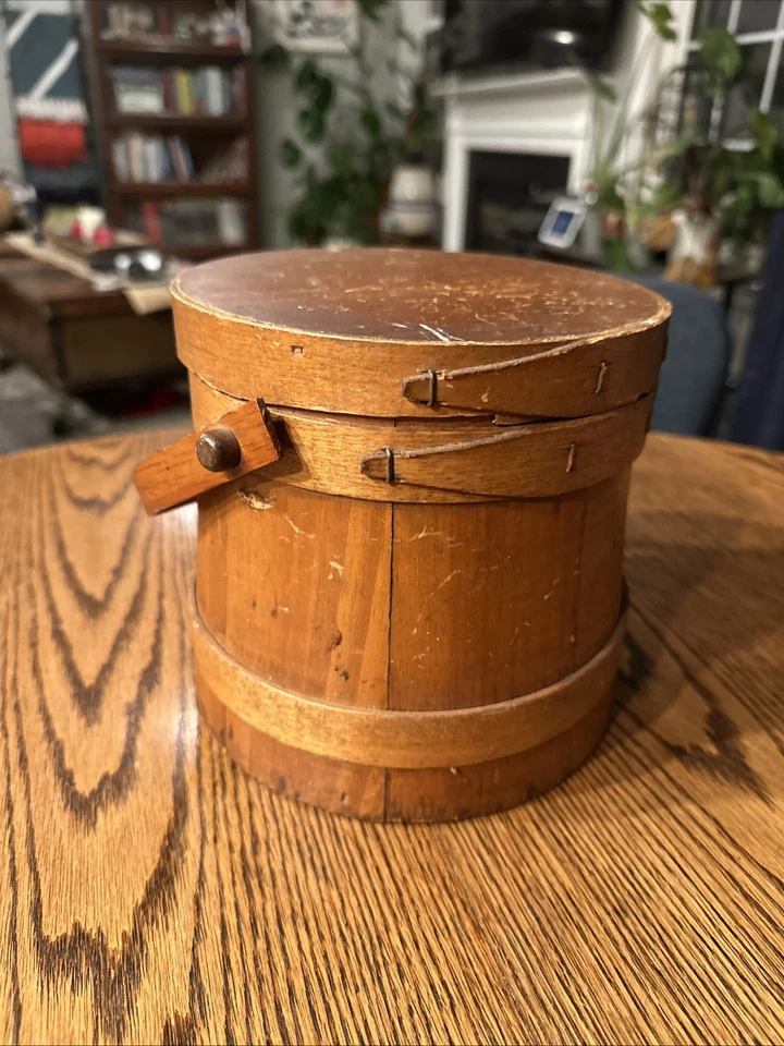 Vintage Handmade Antique Wooden Sugar Bucket 6.5” Dated & Signed - Image 3 of 4