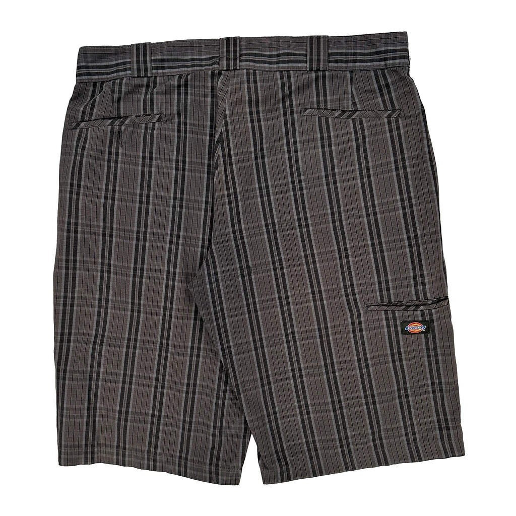 Dickies Checked Shorts - 37W 11L Gray Cotton