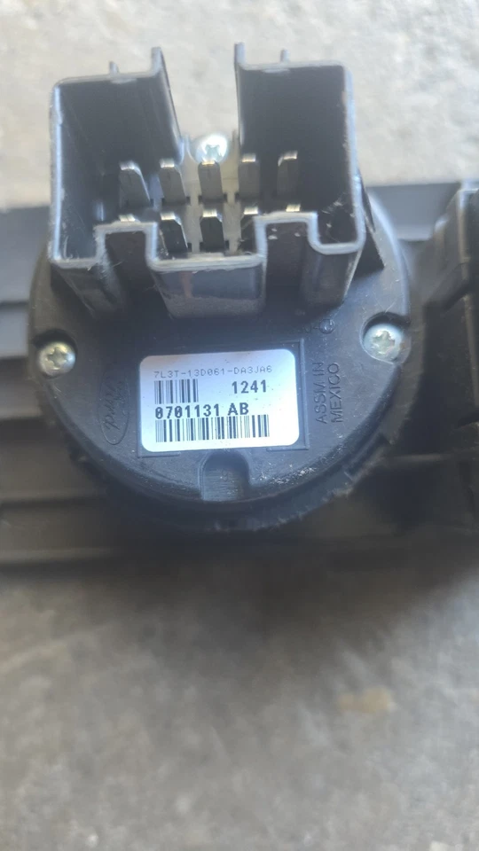 Переключатель регулятора яркости фар 04–08 Ford F150 F-150 серый от оригинального производителя - Изображение 4 из 4