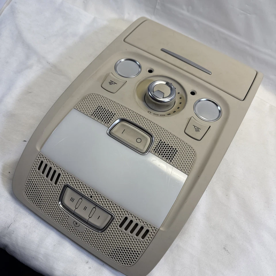 2008–2012 奥迪 A4 A5 S5 头顶控制台米色 8T0947135H 天窗灯原始设备制造商 — 第 2/4 张图片