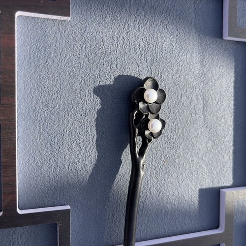 Black Wood Plum Blossom Hairpin Chinese Style Hanfu Women Hair Accessory - Picture 7 of 7