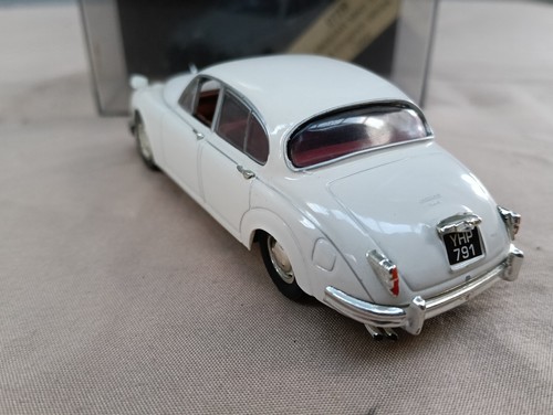 Vitesse 1960 MK2 Jaguar 3.4 1:43rd Scale - Picture 3 of 11