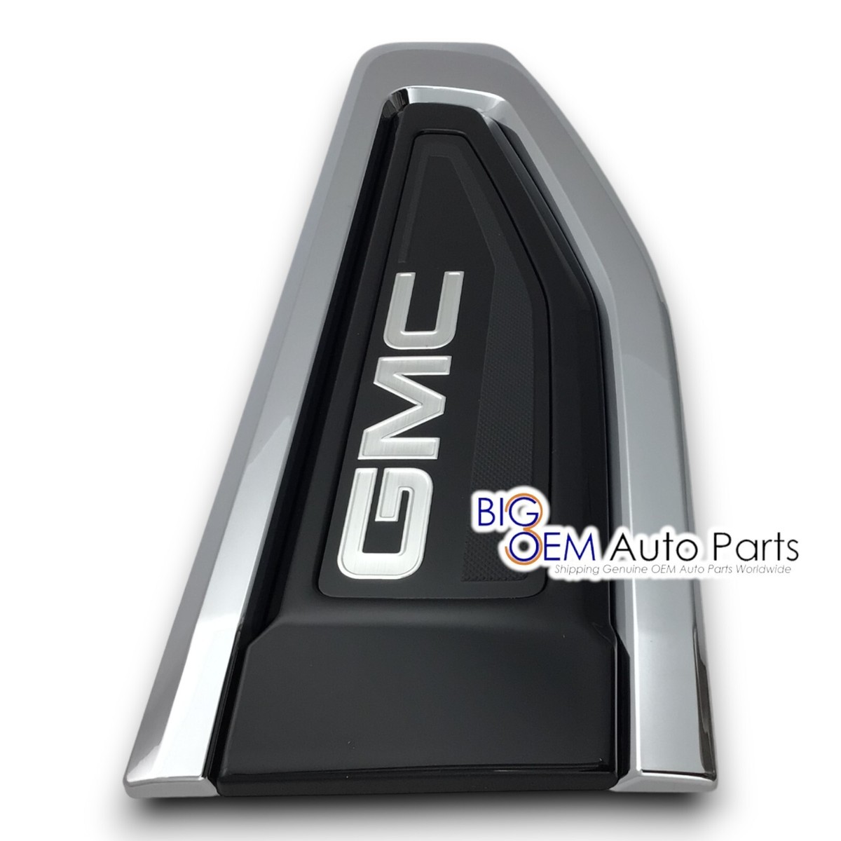 2021 - 2024 GMC Yukon RH Fender Vent Nameplate Emblem black new