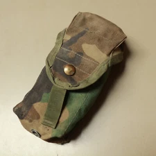 Genuine US Military Issue MOLLE II Double Magazine Pouch Woodland Camo USGI Good