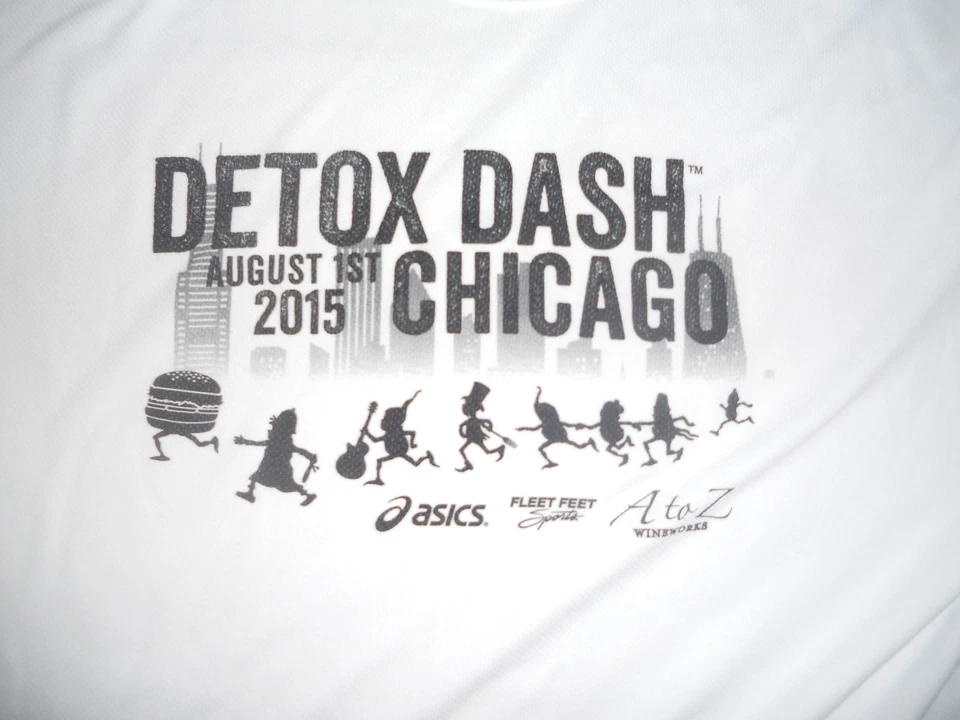 Camisa blanca de carrera de entrenamiento ASICS 2015 Detox Dash Chicago 1 de agosto XL/XXL Stay C Foto 3 de 4