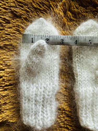 Luxuriously Soft Handknit Angora Down Kids Mittens Warm, Handmade Brand New - Picture 6 of 7