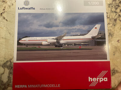 ☆極美品　herpa  Airbus A340-300 エアバス　1/200 ☆極美品herpa Airbus A340-300 エアバス1/200