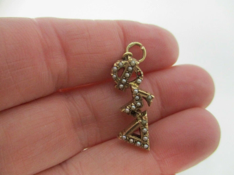 DE COLECCIÓN 14K ORO AMARILLO PERLA FRATERNIDAD PHI SIGMA DELTA COLGANTE COLGANTE ENCANTO Foto 2 de 4
