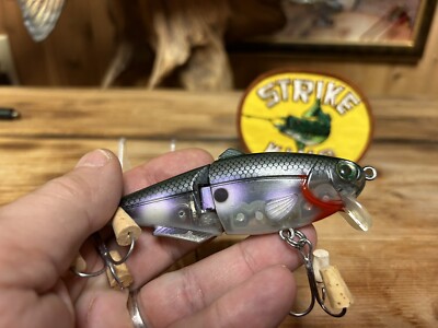 Leurre De Pêche Vintage Strike King King Shad 4" - Wake Bait Pour Bar, Truite, Couleur Purple Black Scale