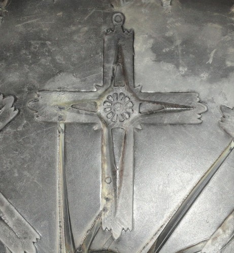 12” Rubber Pewter Spin Casting Mold Crucifix Cross Pendants w/ Sun Compass Rose - Picture 10 of 12
