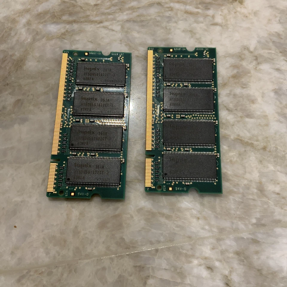 512MB TOTAL Hynix 256MB DDR 333MHz CL 2.5 SODIMM RAM PC-2700S-25330 - 2 Sticks - Image 3 of 4