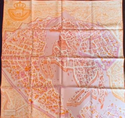 Hermes Scarf La Cite Cavaliere 90 cm Silk Carre pink rose horse