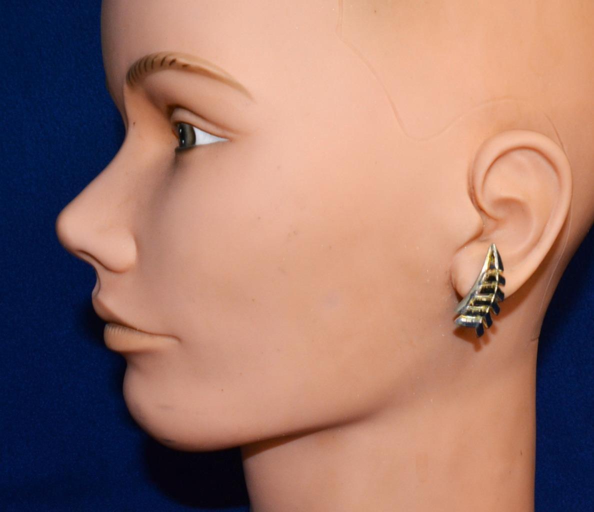 Vintage Signed CORO Silver tone Triangular Shape … - image 1