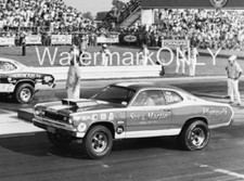 Sox Martin Ronnie Sox 1970 Plymouth Duster Pro Stocker Photo 1 Sox Martin Ronnie Sox 1970 Plymouth Duster Pro Stocker Photo 1
