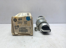 Allen Bradley 800H-JP2KB7AXXX Heavy Duty Selector Switch Unit 3Position