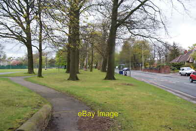 Foto 6x4 Der Rand von Ashton Park Die östliche Seite angrenzend Pedders Lane c2012