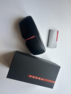 PRADA Hard Case for Glasses/Sunglasses Black/Red with PRADA Box