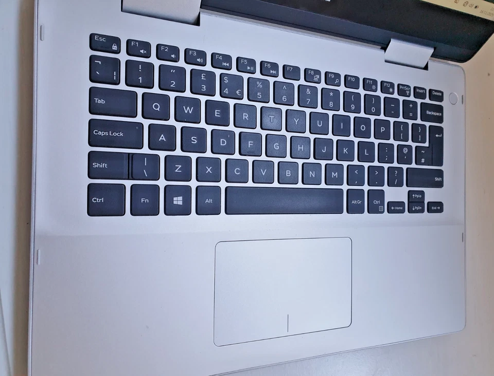 Dell Inspiron 14 5491, 2in1, i5-10210U, 8GB RAM, 512GB SSD, Win 11 14" Laptop - Image 2 of 4