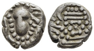 FITZ INDO SASANIAN GADHIYA PAISA DRACHM 16mm 4.46g SILVER ±BAM186