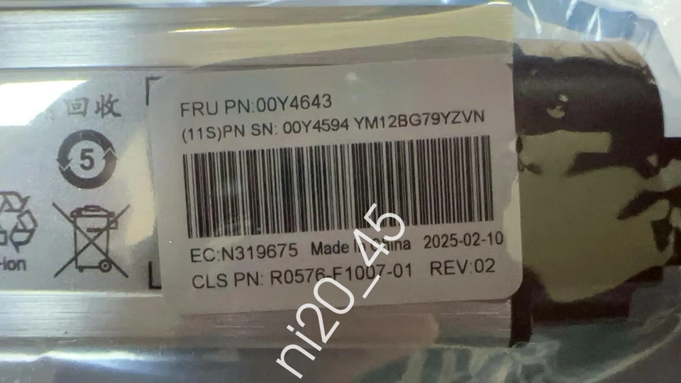 2025 NEW IBM 00Y4643 00Y4594 90Y7689 90Y7632 For V3700 V3500 NEW BATTERY - Image 2 of 4