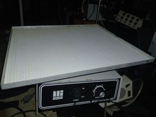 LAB-LINE Maxi Platform Rotator 0-10 Variable Speed 120V 48W 50/60Hz 0.40A 4631