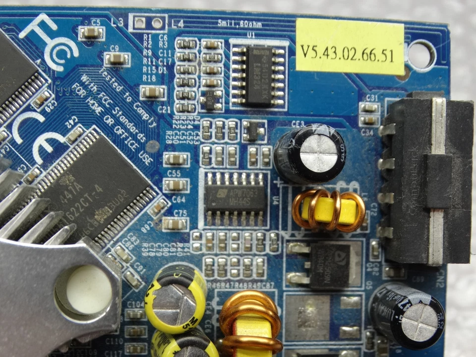 PNY Nvidia GeForce 6600 LE 256MB DDR Universal AGP - Image 3 of 4