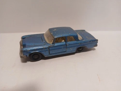 Vintage Matchbox By Lesney No 46 Mercedes 300SE Blue Sedan